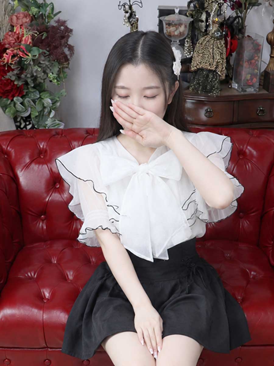 🔰入店2日目👧🏻【サクラ】業界完全未経験・超清純派の元塾講師！